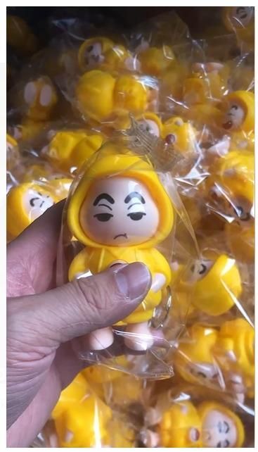 Shinchan Face Rotating Keychain